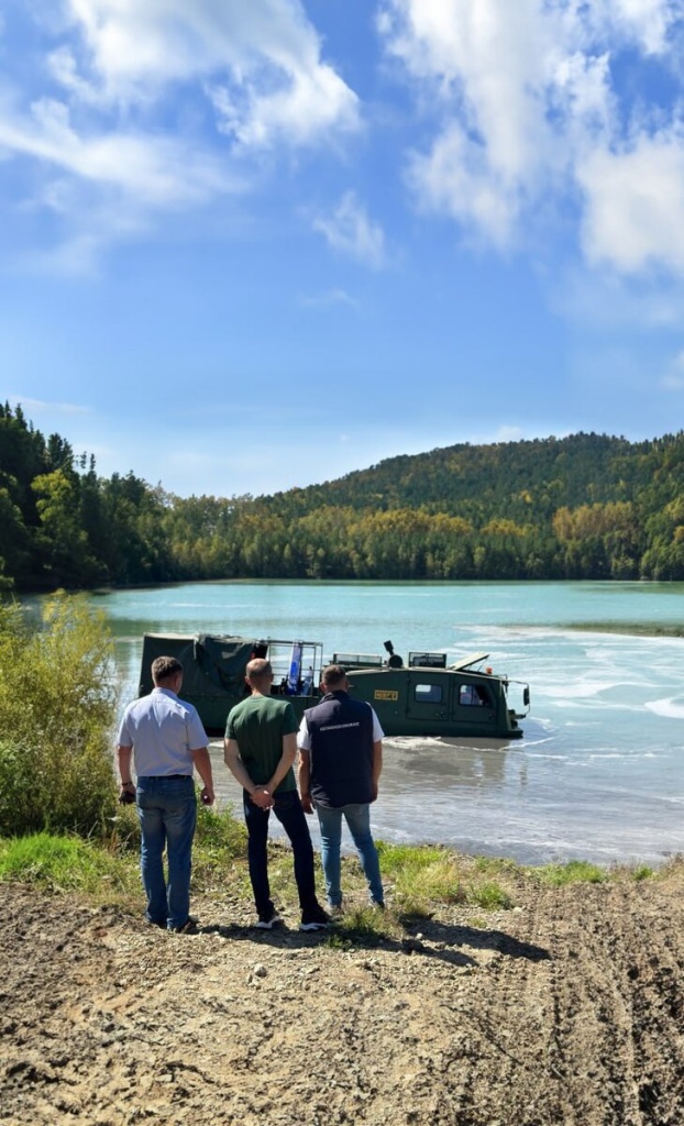 Вездеход Линкор в воде